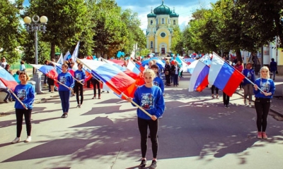 12 июня Гатчинский Дворец Молодежи приглашает к участию в познавательно-развлекательном квесте «День России»