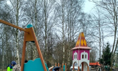Комфортная среда: первая детская площадка появилась на Красноармейском проспекте