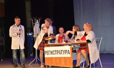 В Новосветском культурно-досуговом центре «Лидер» прошла 2-я игра КВН на кубок главного врача Гатчинской КМБ