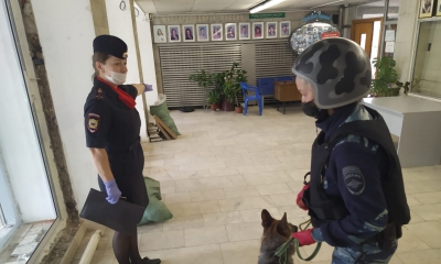 В Гатчине тренировались эвакуировать избирательный участок