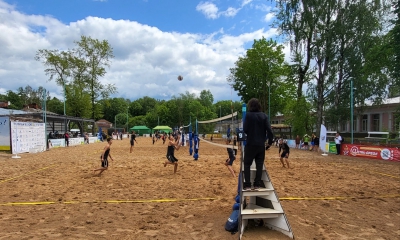 В Гатчине проходит турнир по пляжному волейболу