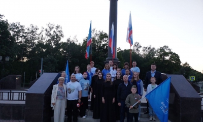 В Гатчине у стелы «Город воинской славы» 24 июня состоялась всероссийская акция «Лучи Победы»